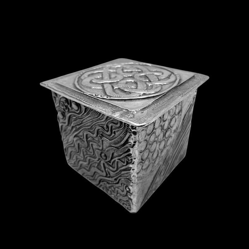 Tile Box with Celtic Knot Lid